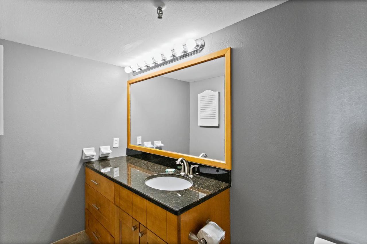 #502 Beach Place Condos - Nightly Rental St. Pete Beach Luaran gambar